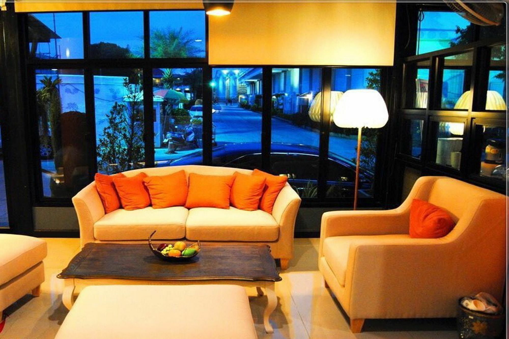 Uplus Uhome Residence パッタヤー エクステリア 写真